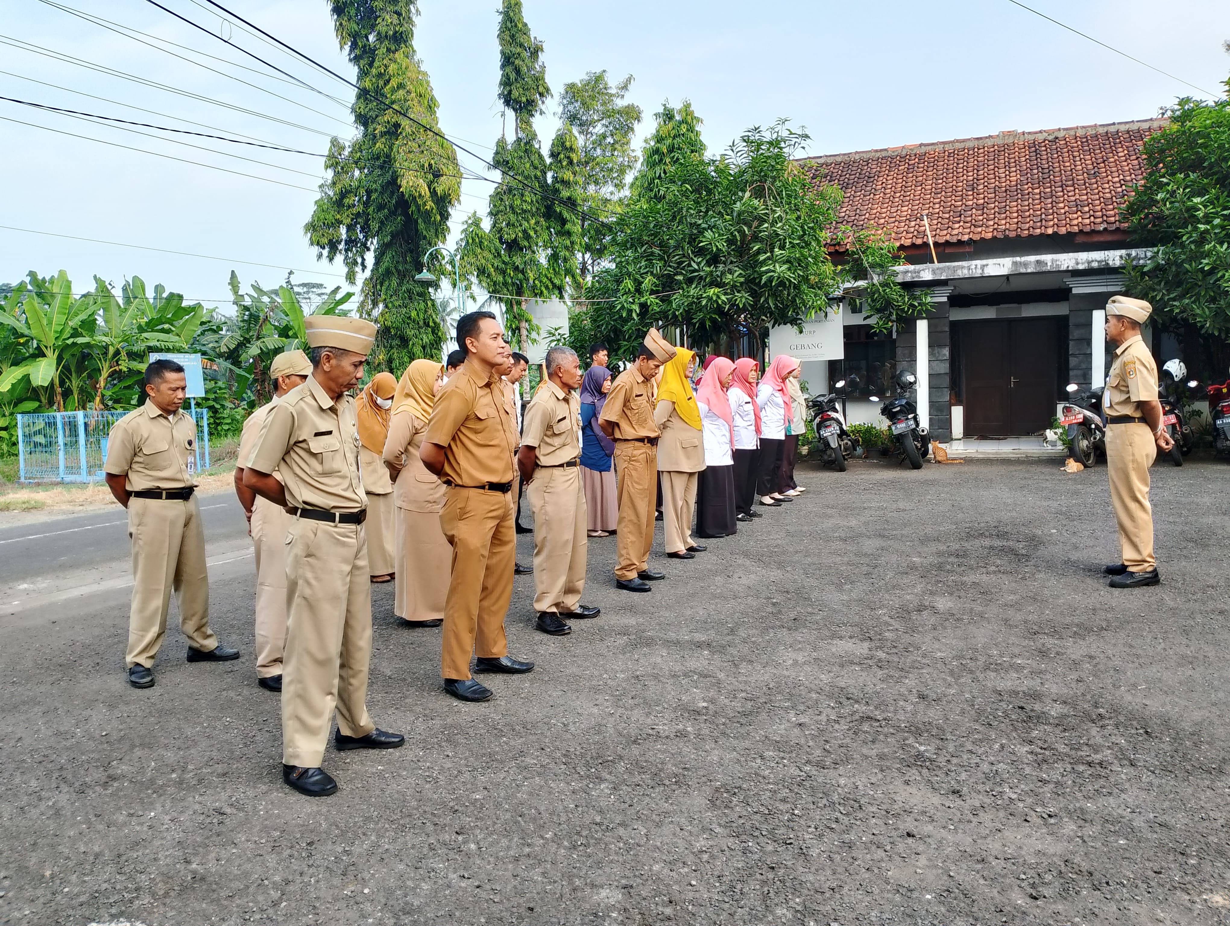 APEL PAGI TINGKATKAN DISIPLIN DAN SEMANGAT KERJA PARA PEGAWAI