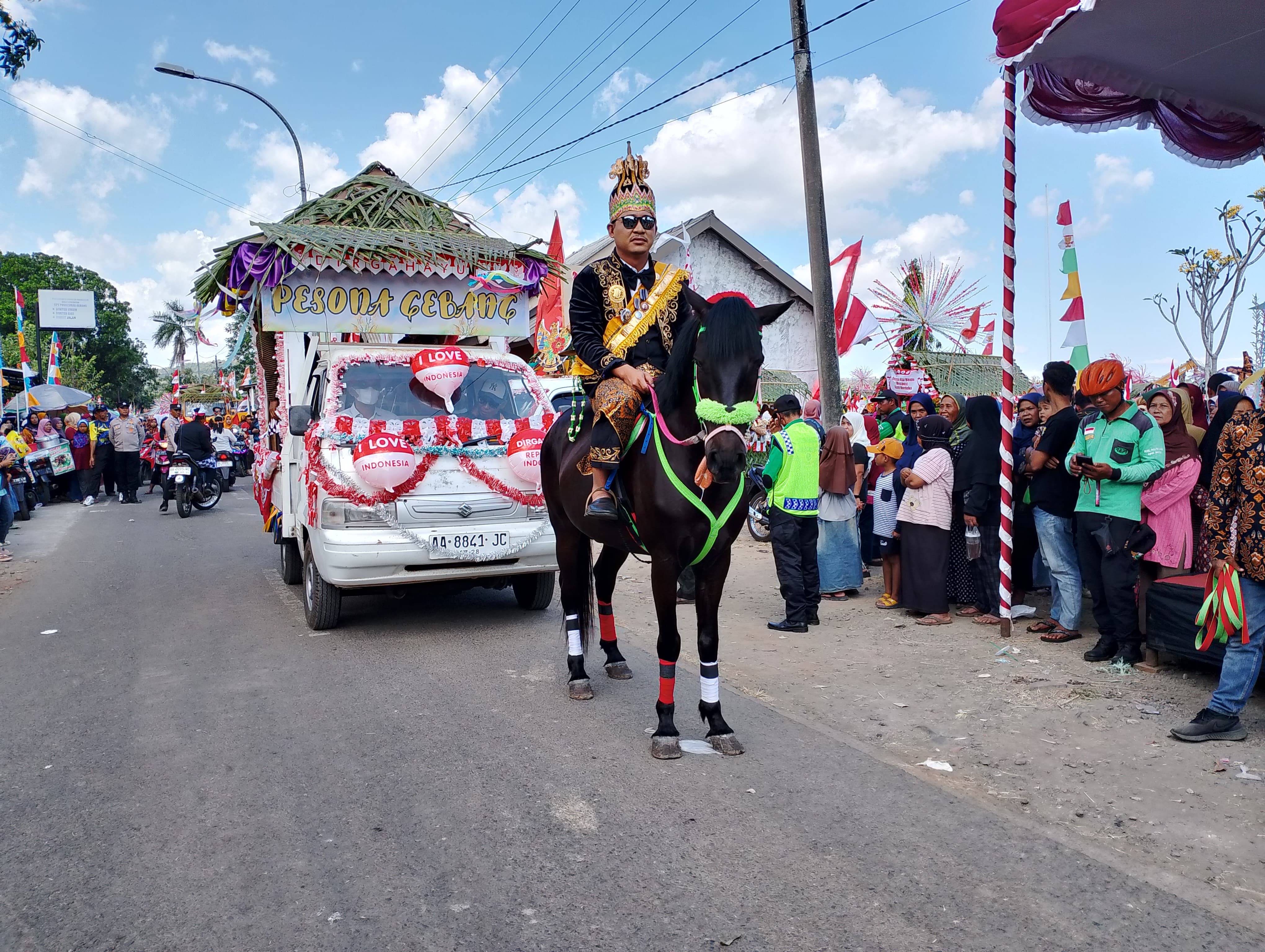 RIBUAN WARGA KECAMATAN GEBANG RAMAIKAN KARNAVAL PESONA GEBANG TAHUN 2024