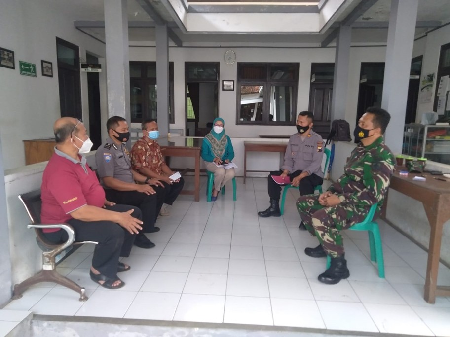 RAPAT KOORDINASI PENANGANAN COVID 19