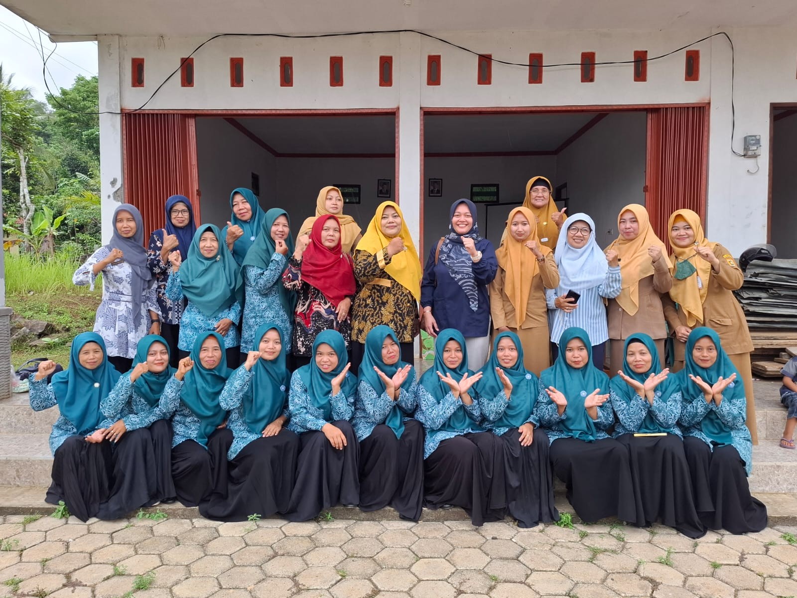 TP PKK Kecamatan Gebang Laksanakan Pembinaan Administrasi di Desa Kragilan